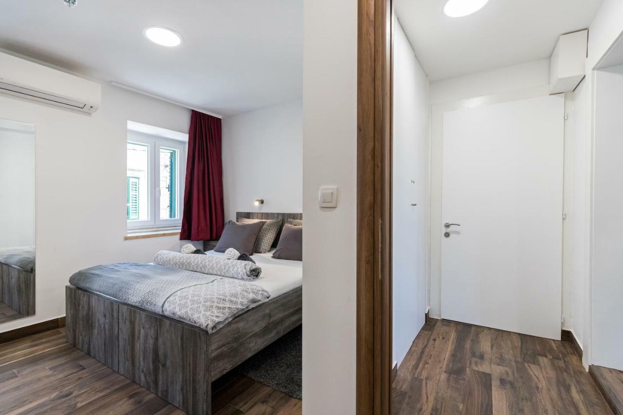 Apinelo Port Rooms Split Luaran gambar