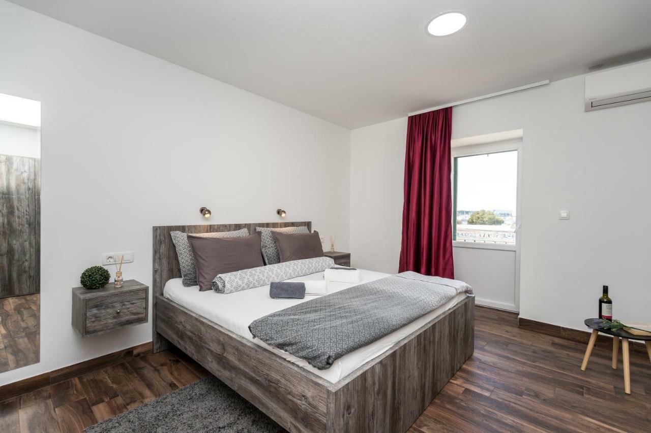 Apinelo Port Rooms Split Luaran gambar