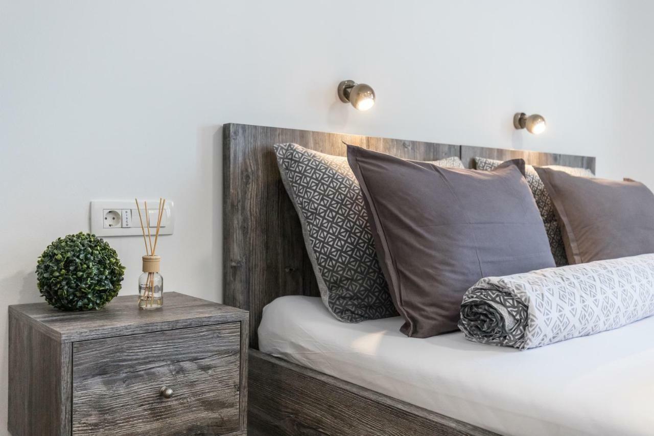 Apinelo Port Rooms Split Luaran gambar